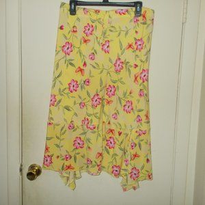 Sag Harbor Floral Skirt Yellow/Pink Size 12 Petite